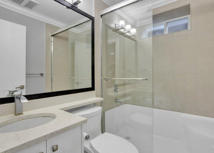 15456 Russell Avenue, White Rock, BC V4B 2R3 |  Photo 40