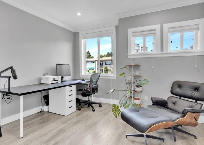 15456 Russell Avenue, White Rock, BC V4B 2R3 |  Photo 27