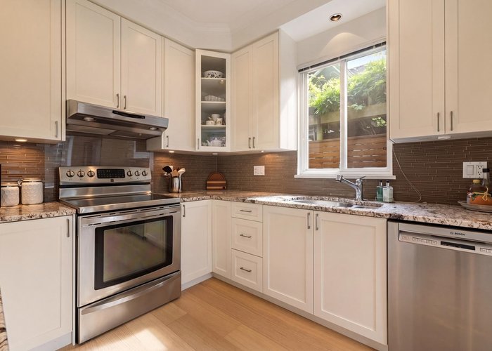 888 30TH Avenue, Vancouver, BC V5V 2W1 |  Photo 41