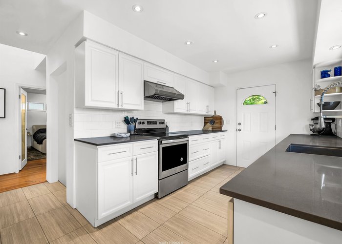 947 Evergreen Place, North Vancouver, BC V7R 1R5 |  Photo 42