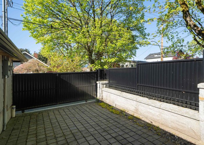 4103 11TH Avenue, Vancouver, BC V6R 2L5 |  Photo 73