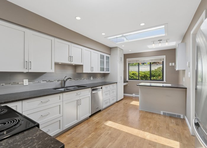 8 - 2206 Folkestone Way, West Vancouver, BC V7S 2X7 |  Photo 47