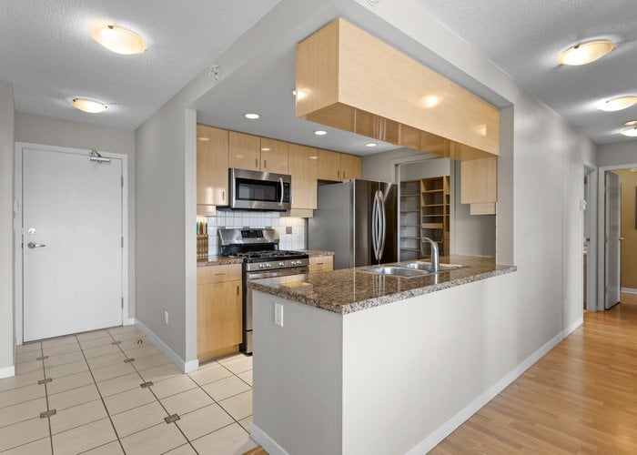 2505 - 1033 Marinaside Crescent, Vancouver, BC V6Z 3A3 |  Photo 41