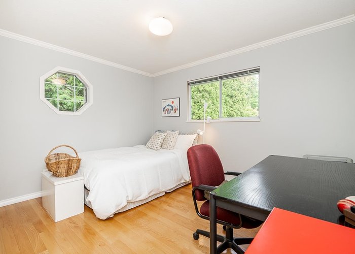 954 160B Street, Surrey, BC V4A 9A7 |  Photo 68