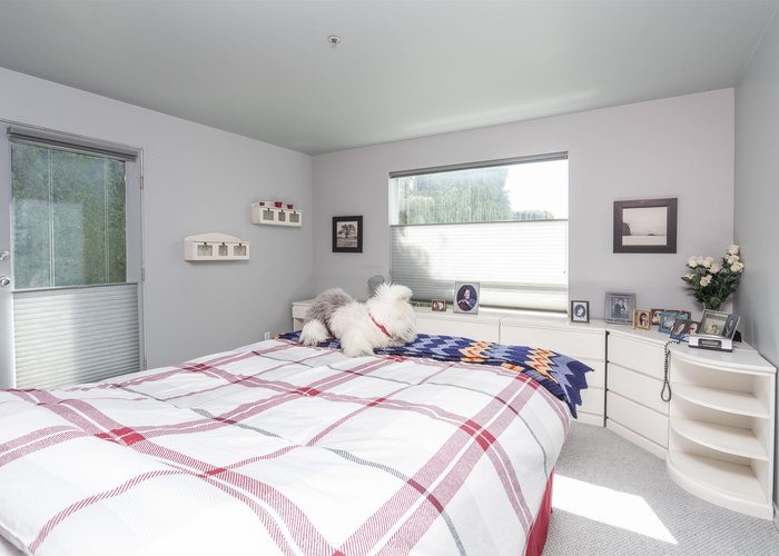 15662 Semiahmoo Avenue, White Rock, BC V4B 1V4 |  Photo 36