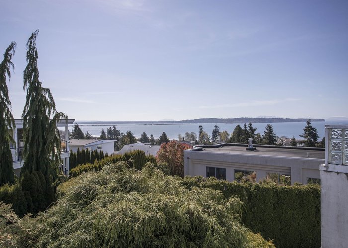 15662 Semiahmoo Avenue, White Rock, BC V4B 1V4 |  Photo 46
