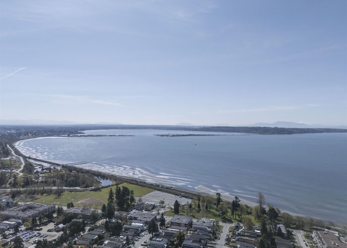 15662 Semiahmoo Avenue, White Rock, BC V4B 1V4 |  Photo 30