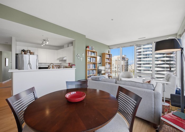 1607 - 989 Nelson Street, Vancouver, BC V6Z 2S1 |  Photo 32