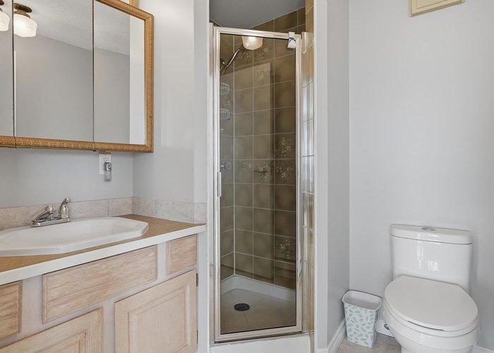 15477 Columbia Avenue, White Rock, BC V4B 1K3 |  Photo 57