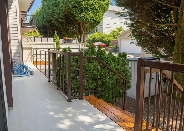 106 - 1360 Martin Street, White Rock, BC V4B 3W5 |  Photo 48