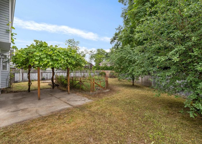 16397 Glenmoor Court, Surrey, BC V4N 1V2 |  Photo 52