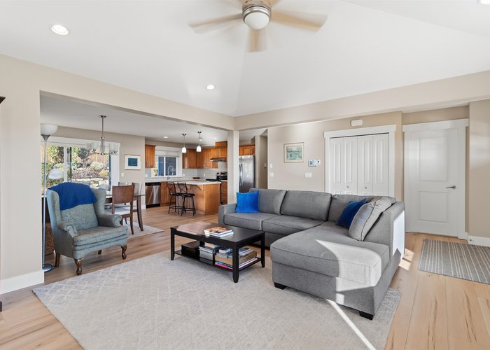 5537 Peregrine Crescent, Sechelt, BC V7Z 0V5 |  Photo 46