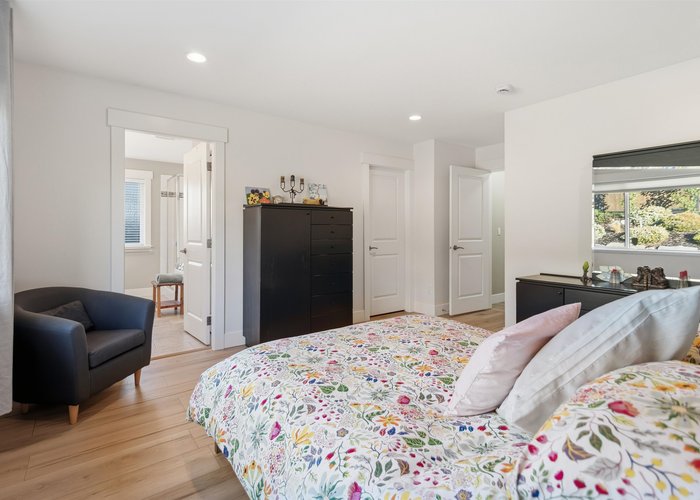 5537 Peregrine Crescent, Sechelt, BC V7Z 0V5 |  Photo 58