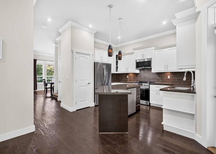 8266 211 Street, Langley, BC V2Y 0E4 |  Photo 44