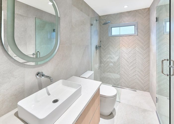 806 Montroyal Boulevard, North Vancouver, BC V7R 2G6 |  Photo 53