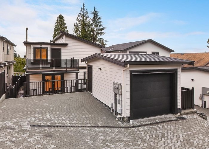806 Montroyal Boulevard, North Vancouver, BC V7R 2G6 |  Photo 37