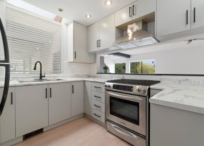 1177 15TH Street, North Vancouver, BC V7J 1K6 |  Photo 49
