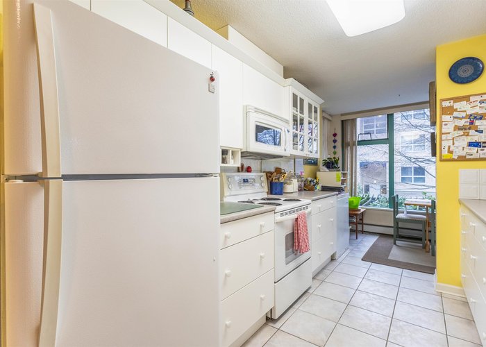 207 - 15466 North Bluff Road, White Rock, BC V4B 3G1 |  Photo 31