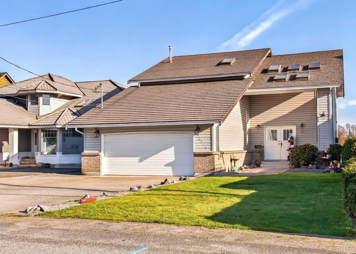 20346 Wharf Street, Maple Ridge, BC V2X 1Z3 |  Photo 36