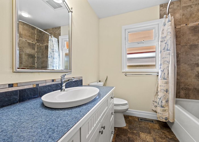 952 Kent Street, White Rock, BC V4B 4T1 |  Photo 43