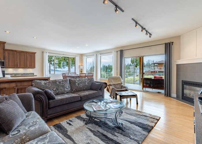 5781 Genni''s Way, Sechelt, BC V7Z 0N8 |  Photo 41