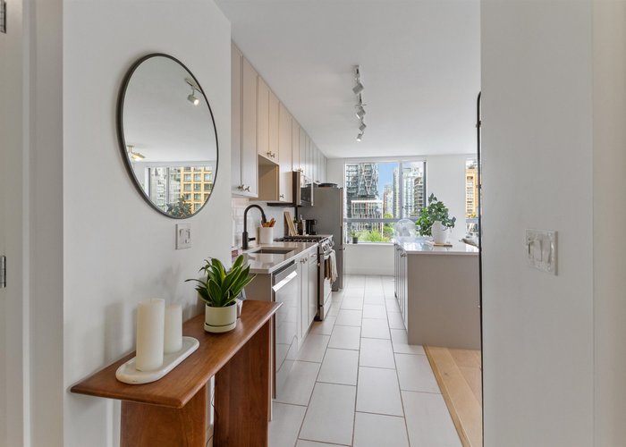 904 - 1225 Richards Street, Vancouver, BC V6B 1E6 |  Photo 22