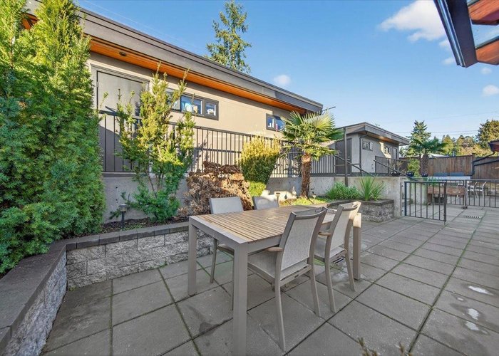 2 - 252 19TH Street, North Vancouver, BC V7L 2Z2 |  Photo 54