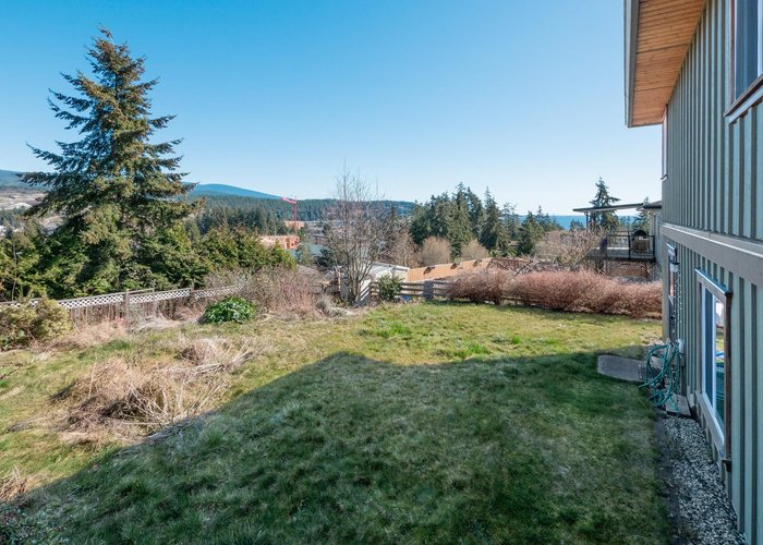 5878 Medusa Street, Sechelt, BC V0N 3A0 |  Photo 61