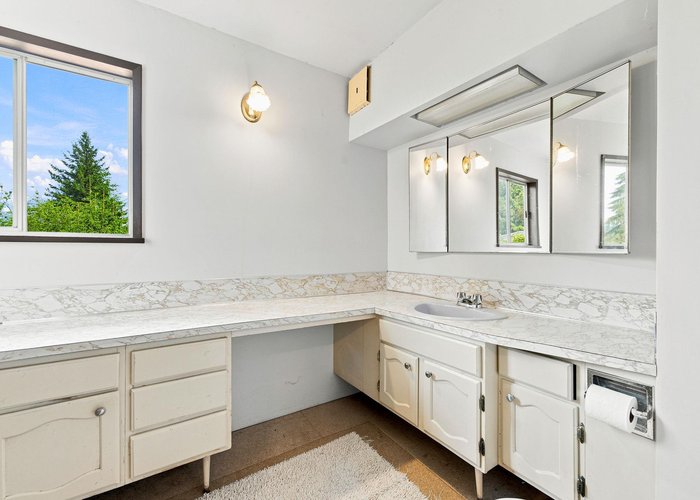 2337 ST George Street, Port Moody, BC V3H 2G3 |  Photo 48