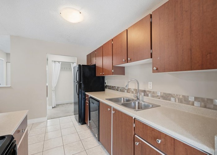 210 - 5700 200TH Street, Langley, BC V3A 7S6 |  Photo 39