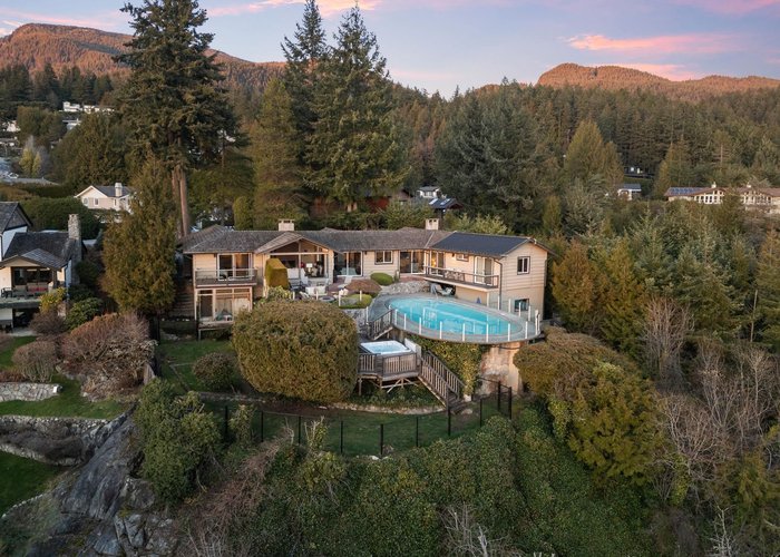 4570 Woodgreen Court, West Vancouver, BC V7S 2V7 |  Photo 45