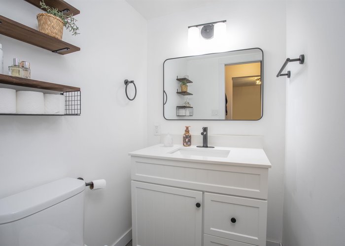 202 - 1381 Martin Street, White Rock, BC V4B 3W6 |  Photo 47