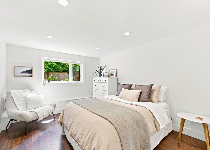1942 Banbury Road, North Vancouver, BC V7G 1W5 |  Photo 54