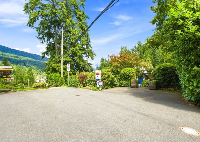 1942 Banbury Road, North Vancouver, BC V7G 1W5 |  Photo 74