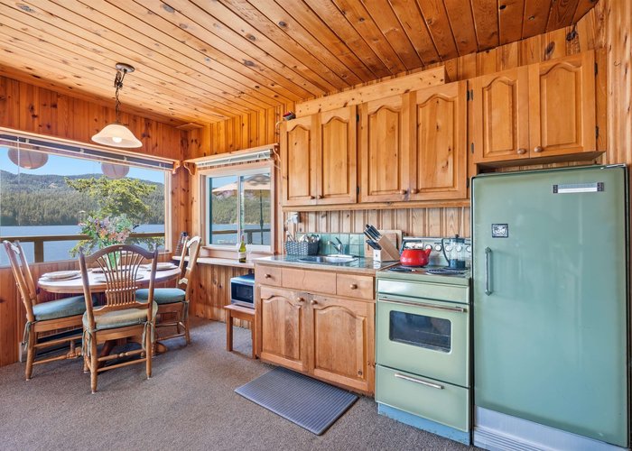 6075 Coracle Drive, Sechelt, BC V7Z 0C9 |  Photo 39