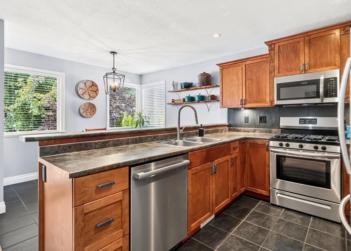 32985 Desbrisay Avenue, Mission, BC V2V 7R2 |  Photo 37