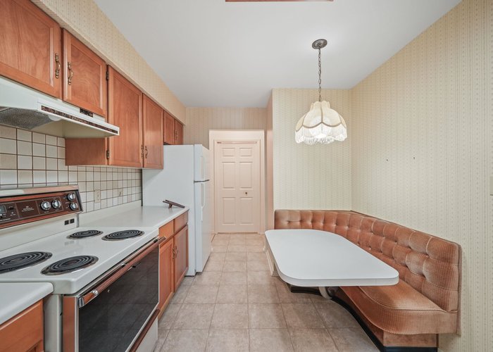 405 - 1350 Vidal Street, White Rock, BC V4B 5G6 |  Photo 49