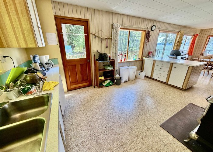 6787 Sechelt Inlet Road, Sechelt, BC V7Z 0L2 |  Photo 41