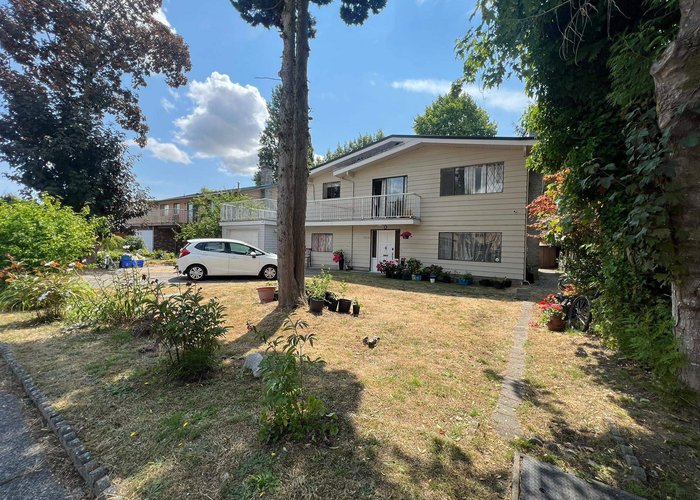 10240 Algonquin Drive, Richmond, BC V7A 3A4 |  Photo 2