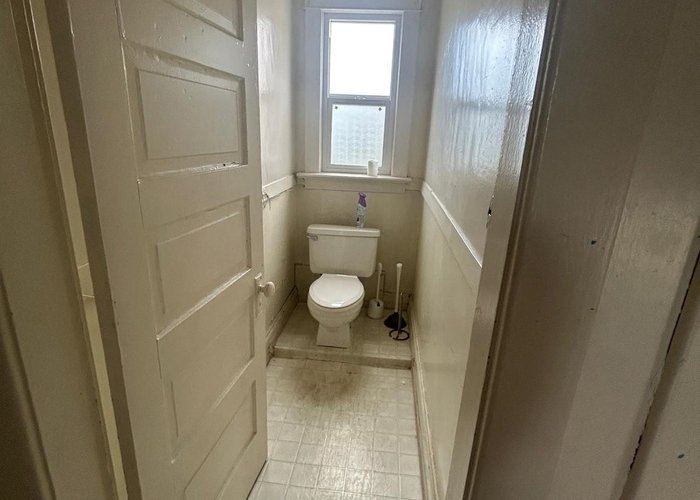 1243 Broadway, Vancouver, BC V5T 1Y8 |  Photo 17