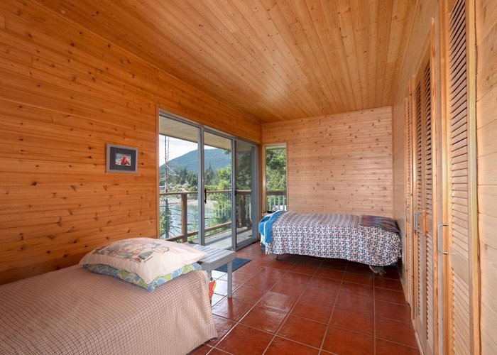 345 David Road, Bowen Island, BC V0N 1G1 |  Photo 43