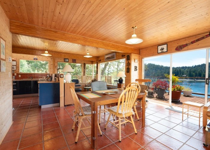 345 David Road, Bowen Island, BC V0N 1G1 |  Photo 32