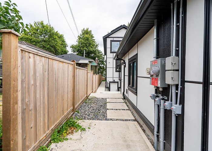 2826 Cheyenne Avenue, Vancouver, BC V5R 4R6 |  Photo 55