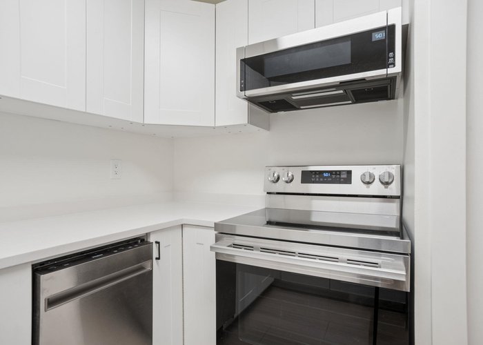 3 - 3250 4TH Avenue, Vancouver, BC V6K 1R9 |  Photo 34