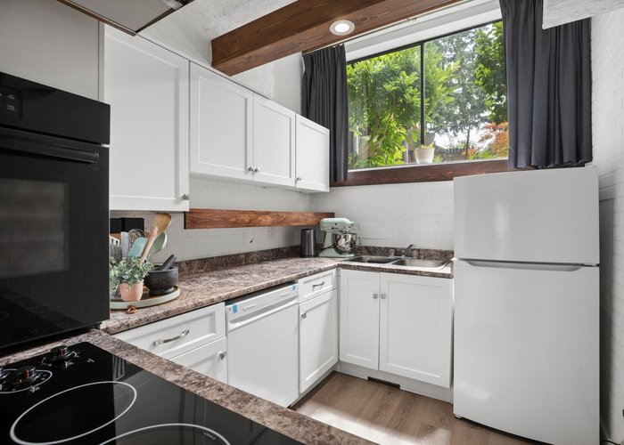 520 Cardiff Way, Port Moody, BC V3H 3T3 |  Photo 36