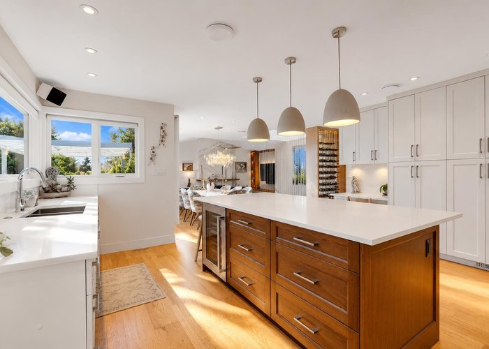 3706 Southridge Place, West Vancouver, BC V7V 3H8 |  Photo 49