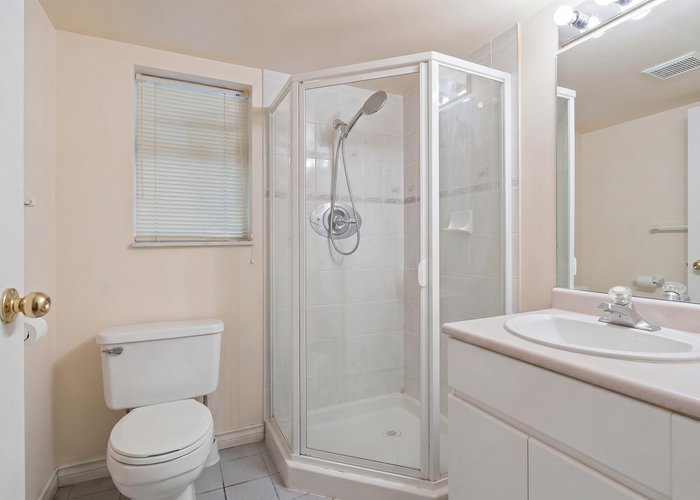 3099 Dryden Way, North Vancouver, BC V7K 2A3 |  Photo 45