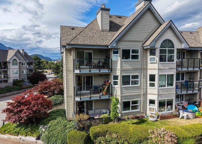 110 - 1468 Pemberton Avenue, Squamish, BC V8B 0K2 |  Photo 28