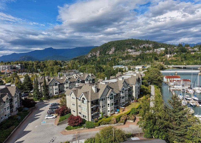 110 - 1468 Pemberton Avenue, Squamish, BC V8B 0K2 |  Photo 54