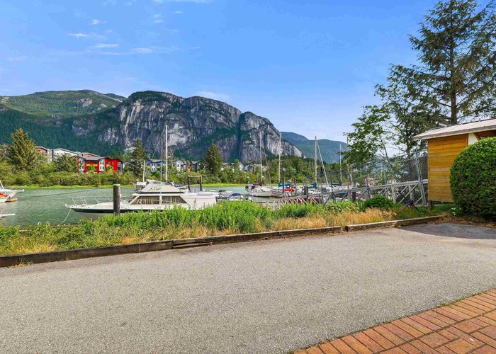 110 - 1468 Pemberton Avenue, Squamish, BC V8B 0K2 |  Photo 58